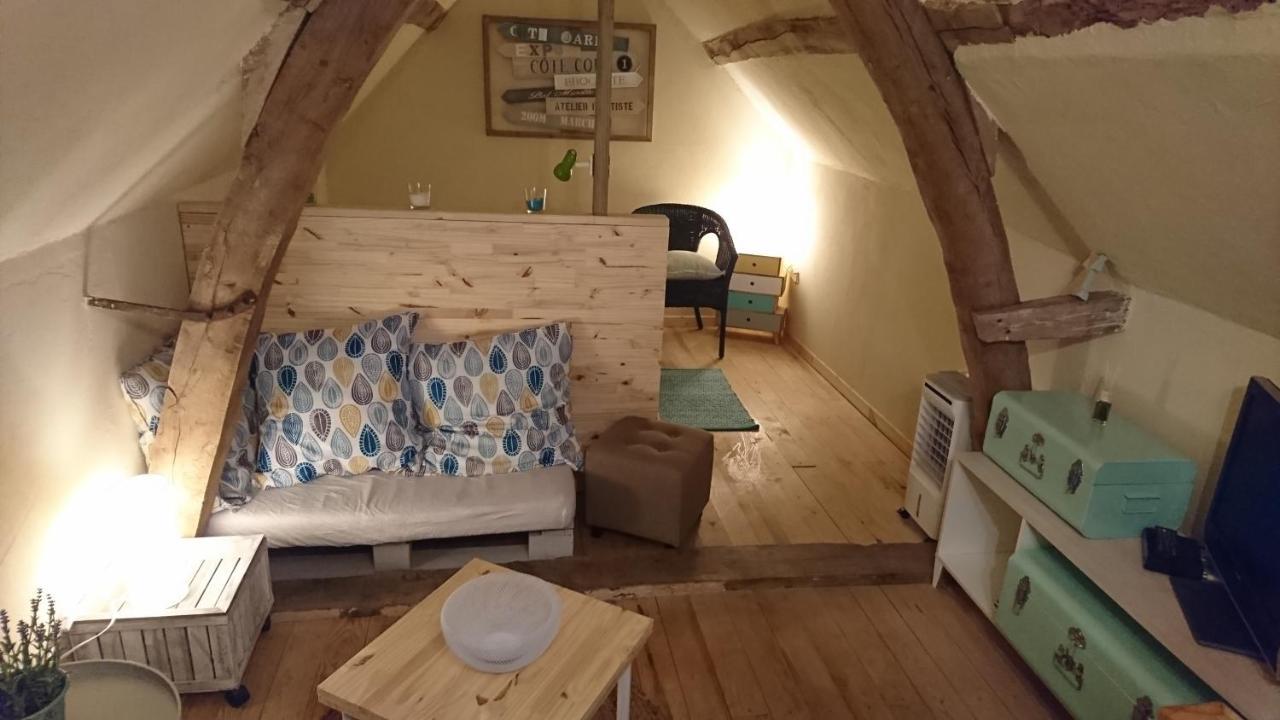 Les Chambres Du Vau Profond Vernoil 外观 照片